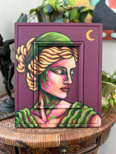 Load image into Gallery viewer, Hera 9.5x11.5 Original
